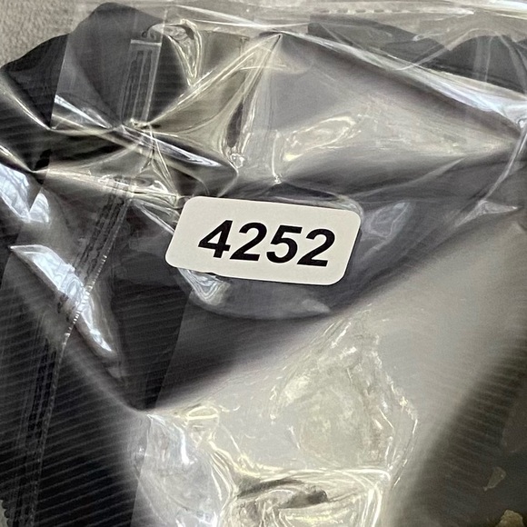 New! Beach Riot Carlie metallic dotted leopard side tie swimsuit 24252 - Picture 13 of 13